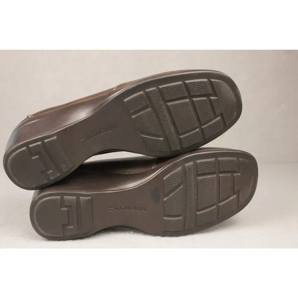 Naturalizer Slip On Heels Womens 9.5M Brown Leather Maurie Style Chunky Heel‎
